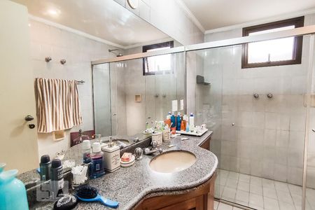 Apartamento à venda com 208m², 4 quartos e 3 vagasBanheiro