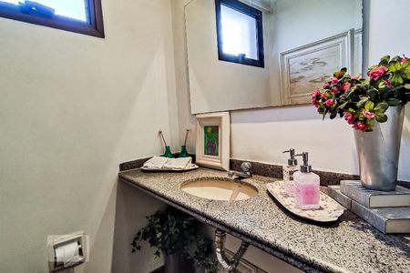 Lavabo de apartamento à venda com 4 quartos, 208m² em Jardim Vitória Régia, São Paulo