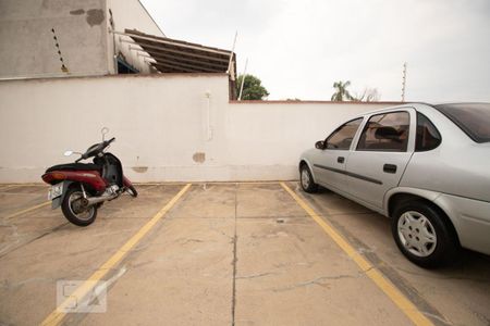garagem de apartamento à venda com 2 quartos, 50m² em Jardim do Lago, Campinas