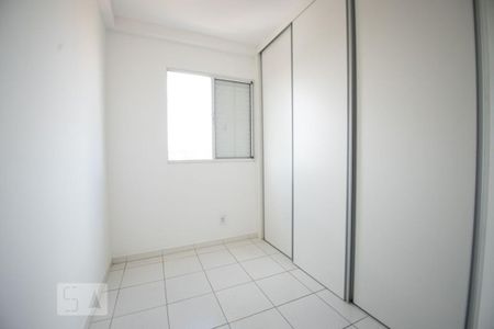 quarto 1 de apartamento à venda com 2 quartos, 50m² em Jardim do Lago, Campinas