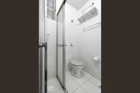 Apartamento para alugar com 65m², 2 quartos e sem vaga Apartamento para alugar com 65m², 2 quartos e sem vagaBanheiro