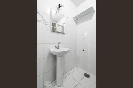 Apartamento para alugar com 65m², 2 quartos e sem vaga Apartamento para alugar com 65m², 2 quartos e sem vagaBanheiro