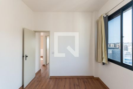 Apartamento à venda com 64m², 2 quartos e 1 vagaQuarto 2