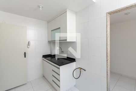 Apartamento à venda com 64m², 2 quartos e 1 vagaCozinha
