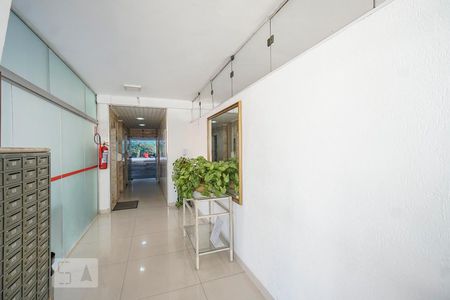 Apartamento à venda com 72m², 3 quartos e sem vagaHall social