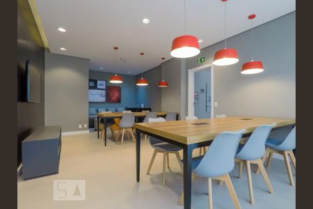 Studio para alugar com 28m², 1 quarto e sem vagaÁrea comum - Salão de festas