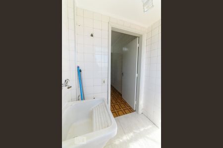 Apartamento para alugar com 68m², 2 quartos e 1 vagaÁrea de Serviço