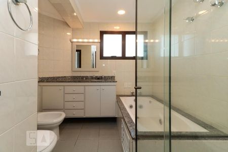 Apartamento à venda com 160m², 4 quartos e 3 vagasSuíte 2