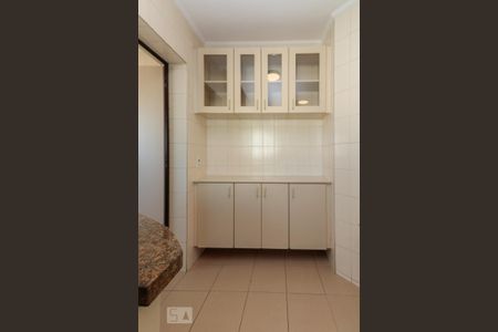 Apartamento à venda com 160m², 4 quartos e 3 vagasCozinha