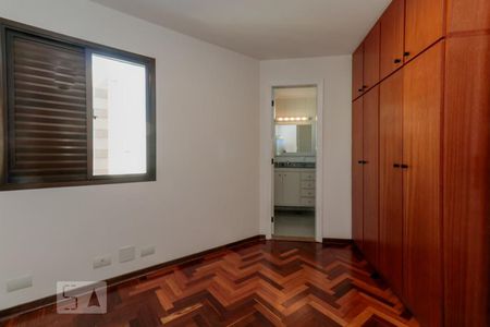 Apartamento à venda com 160m², 4 quartos e 3 vagasSuíte 1