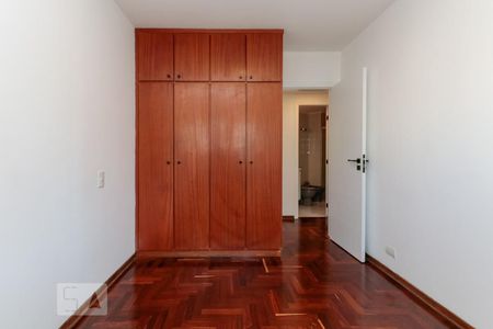 Apartamento à venda com 160m², 4 quartos e 3 vagasQuarto 2