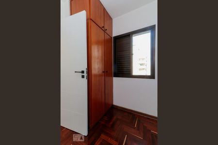 Apartamento à venda com 160m², 4 quartos e 3 vagasQuarto de serviço