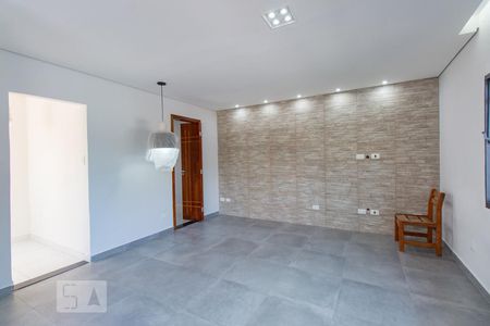 Sala de casa para alugar com 1 quarto, 50m² em Vila Ré, São Paulo