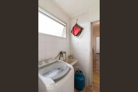 Apartamento à venda com 67m², 2 quartos e 1 vagaÁrea de serviço