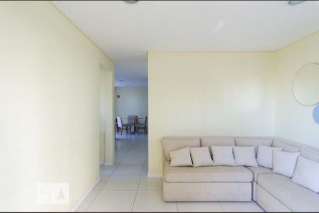 Apartamento à venda com 67m², 3 quartos e 2 vagasSalão de Festas