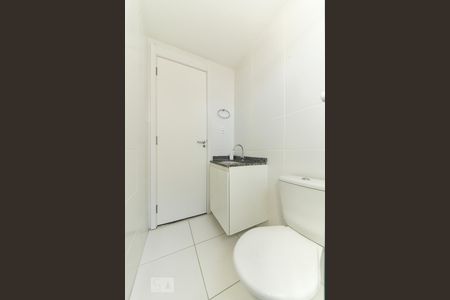 Apartamento à venda com 67m², 3 quartos e 2 vagasBanheiro da Suíte