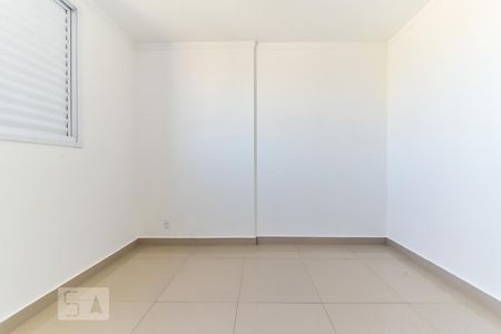 Apartamento à venda com 67m², 3 quartos e 2 vagasQuarto 2