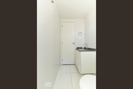 Apartamento à venda com 67m², 3 quartos e 2 vagasBanheiro da Suíte