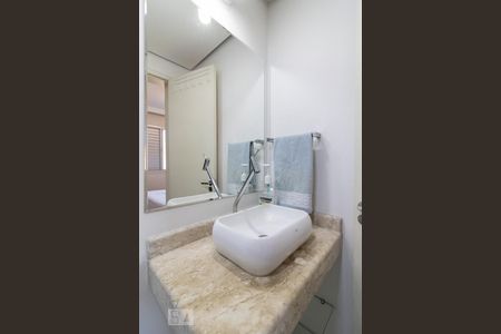 Apartamento para alugar com 67m², 3 quartos e 2 vagasBanheiro da Suíte