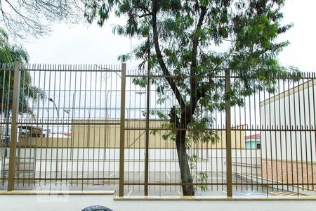 Casa à venda com 90m², 2 quartos e 1 vagaVista da garagem