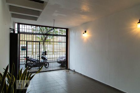 Casa à venda com 90m², 2 quartos e 1 vagaGaragem