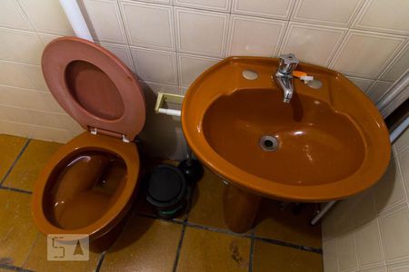 Casa à venda com 90m², 2 quartos e 1 vagaBanheiro de serviço - Detalhe