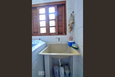 Casa para alugar com 296m², 5 quartos e 4 vagasÁrea de Serviço