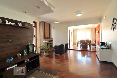 Sala 1 de casa para alugar com 5 quartos, 296m² em Jardim, Santo André