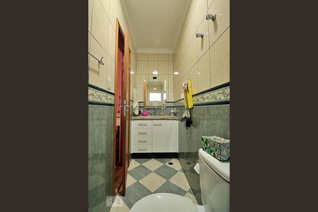 Casa para alugar com 296m², 5 quartos e 4 vagasBanheiro da Suíte 2