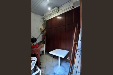 Casa para alugar com 296m², 5 quartos e 4 vagasÁrea de Serviço