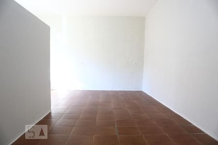 Quarto de casa para alugar com 1 quarto, 20m² em Mutinga, Osasco