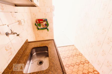 Cozinha de kitnet/studio para alugar com 1 quarto, 28m² em Campos Elíseos, São Paulo