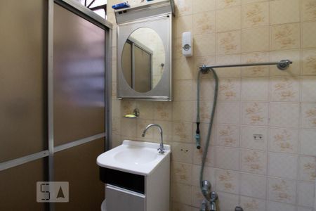 Casa à venda com 300m², 3 quartos e 4 vagas Casa à venda com 300m², 3 quartos e 4 vagasBanheiro da Suíte 2