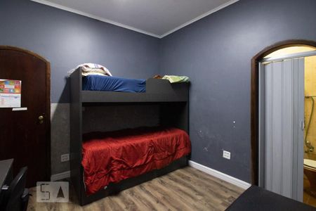 Casa à venda com 300m², 3 quartos e 4 vagas Casa à venda com 300m², 3 quartos e 4 vagasSuíte 2