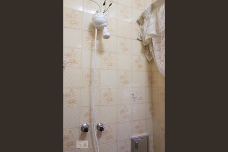 Casa à venda com 300m², 3 quartos e 4 vagas Casa à venda com 300m², 3 quartos e 4 vagasDetalhe banheiro