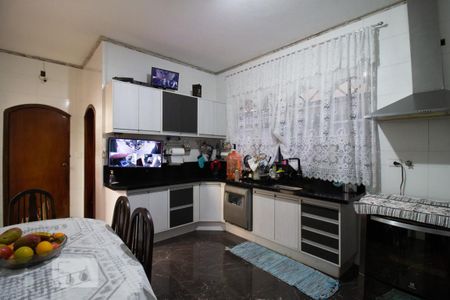 Casa à venda com 300m², 3 quartos e 4 vagas Casa à venda com 300m², 3 quartos e 4 vagasCozinha