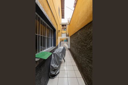 Casa para alugar com 90m², 3 quartos e 2 vagas Casa para alugar com 90m², 3 quartos e 2 vagasCorredor Lateral