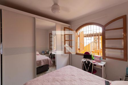 Quarto 2 de casa para alugar com 3 quartos, 90m² em Vila Talarico, São Paulo