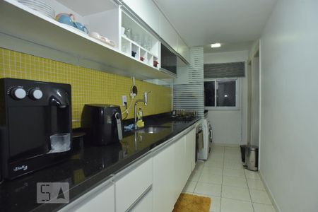 Apartamento à venda com 88m², 4 quartos e 1 vagaCozinha