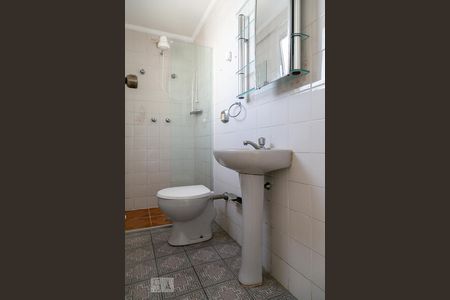 Apartamento para alugar com 40m², 1 quarto e 1 vaga Apartamento para alugar com 40m², 1 quarto e 1 vagaBanheiro da suíte