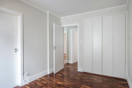 Suíte de apartamento à venda com 3 quartos, 135m² em Perdizes, São Paulo