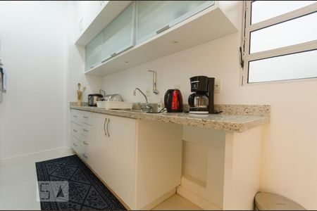 Apartamento para alugar com 105m², 2 quartos e 2 vagasCozinha