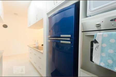 Apartamento para alugar com 105m², 2 quartos e 2 vagasCozinha