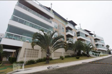 Apartamento para alugar com 105m², 2 quartos e 2 vagasFachada