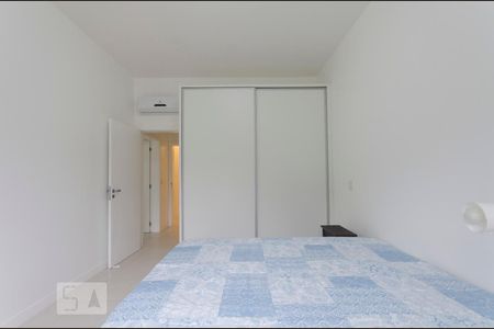Apartamento para alugar com 105m², 2 quartos e 2 vagasQuarto