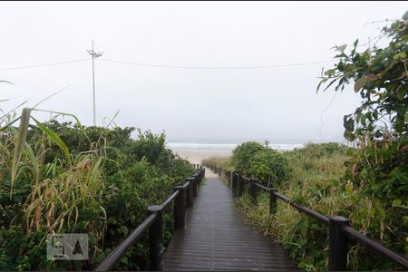 Apartamento para alugar com 105m², 2 quartos e 2 vagasAcesso à praia