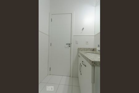 Apartamento para alugar com 105m², 2 quartos e 2 vagasBanheiro Social