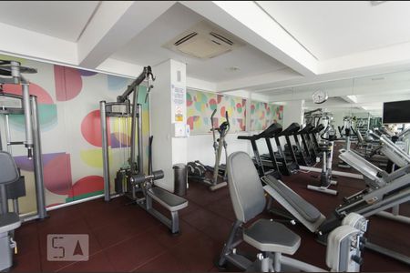 Apartamento para alugar com 105m², 2 quartos e 2 vagasÁrea comum - Academia