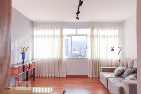 Sala de apartamento para alugar com 3 quartos, 90m² em Santa Lúcia, Belo Horizonte