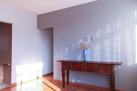 Sala de apartamento para alugar com 3 quartos, 90m² em Santa Lúcia, Belo Horizonte